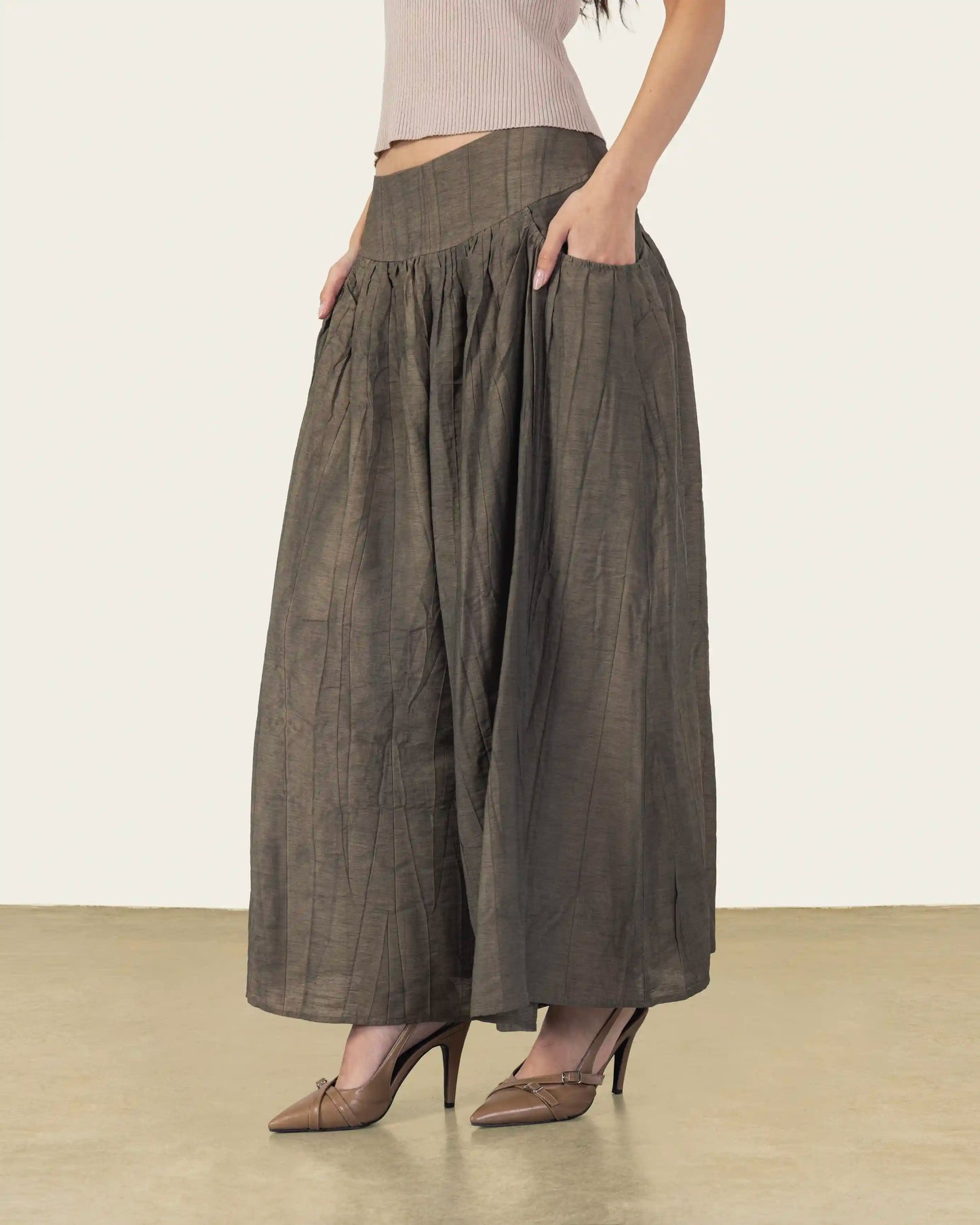 Pleated Wide Leg Pants in Olive