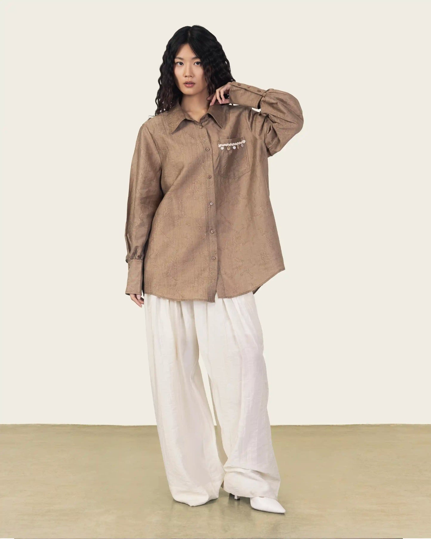Shirt with Sea Shell Pendants in Macchiato