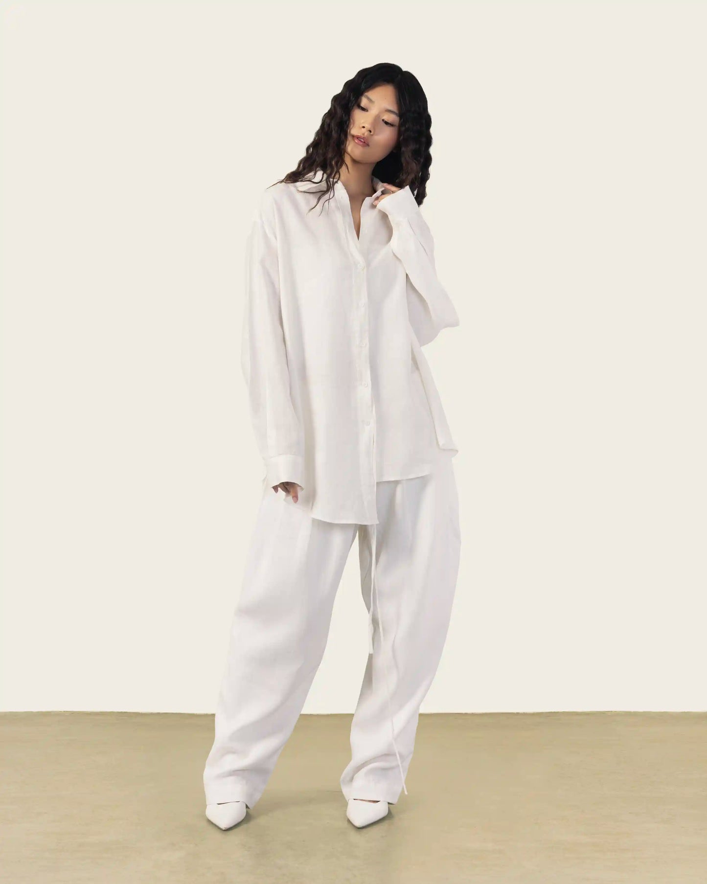 White Barrel Linen Pants
