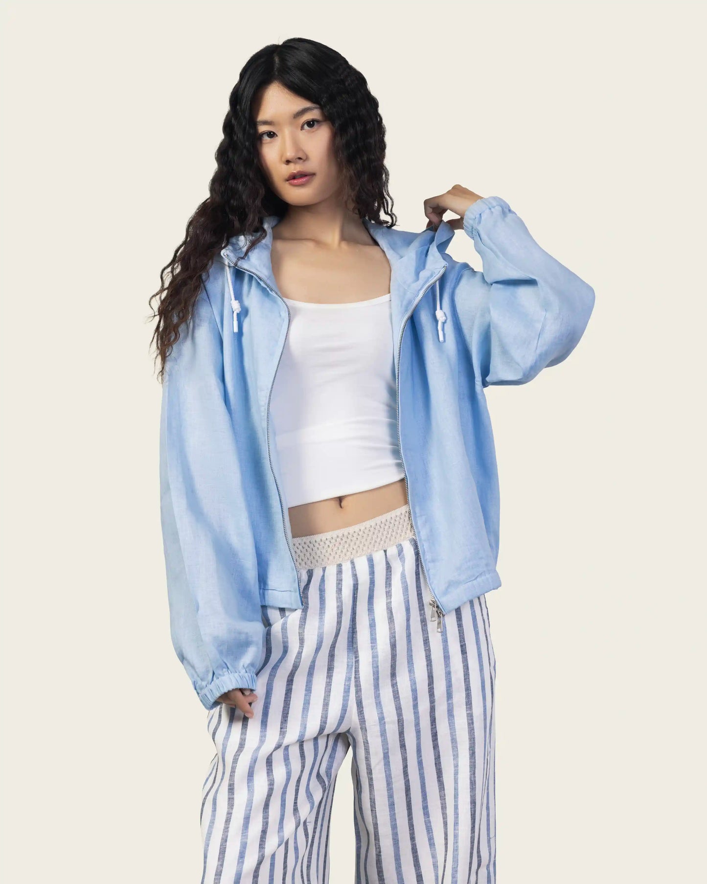 Linen Windbreaker Light Jacket in Sky Blue