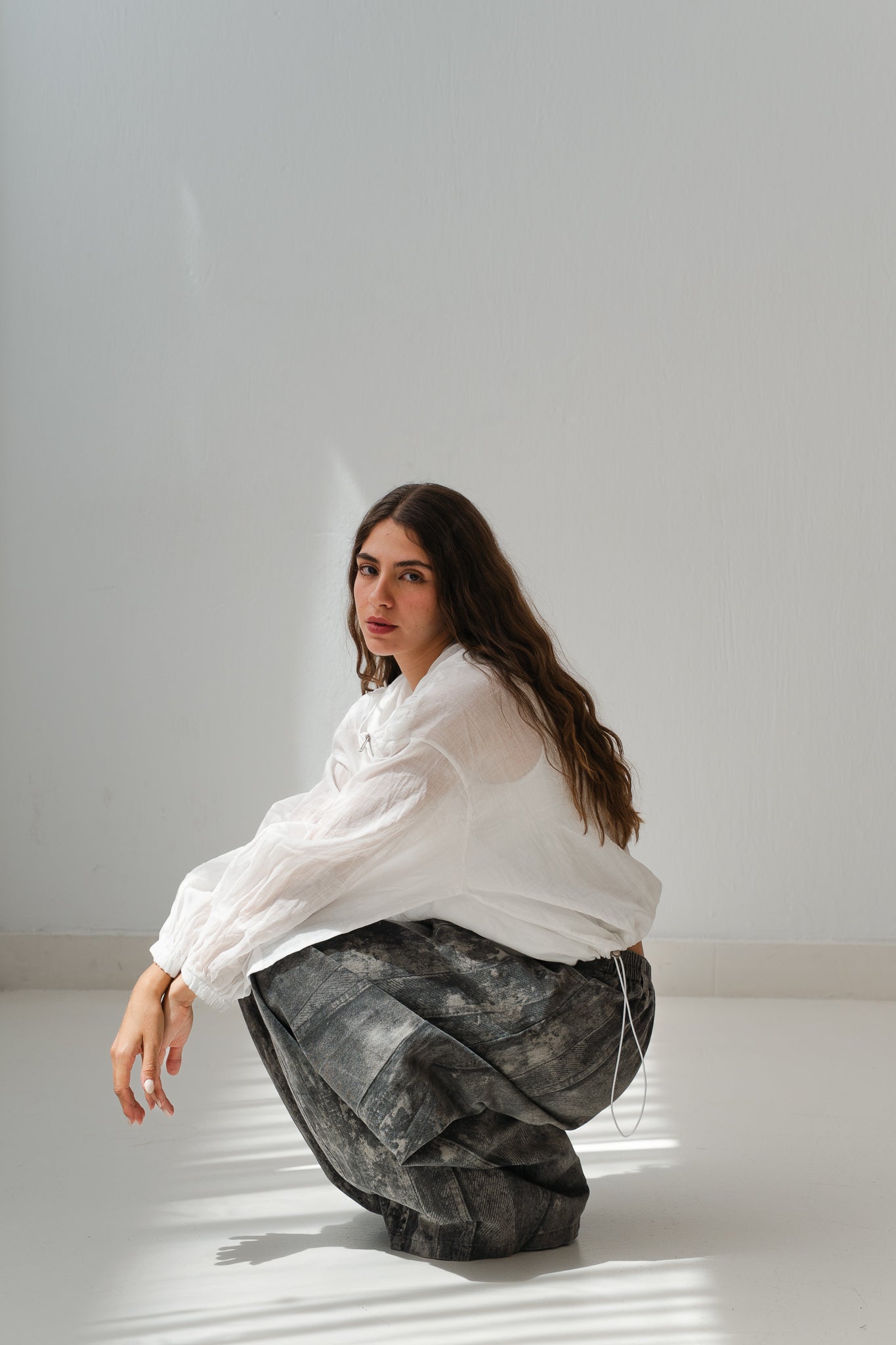 White Sweat Shirt