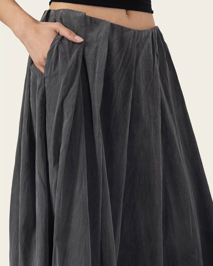 Pleated Skirt in Light Grey