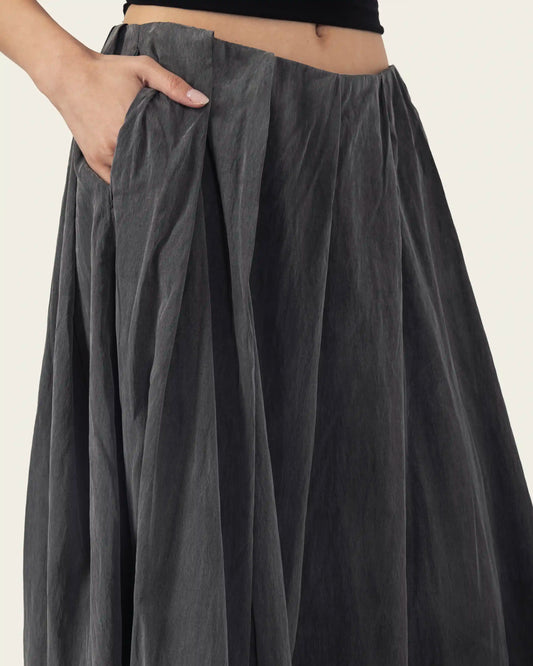 Pleated Skirt in Light Grey