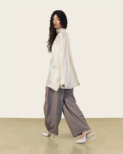 Barrel Pants in Desert Taupe