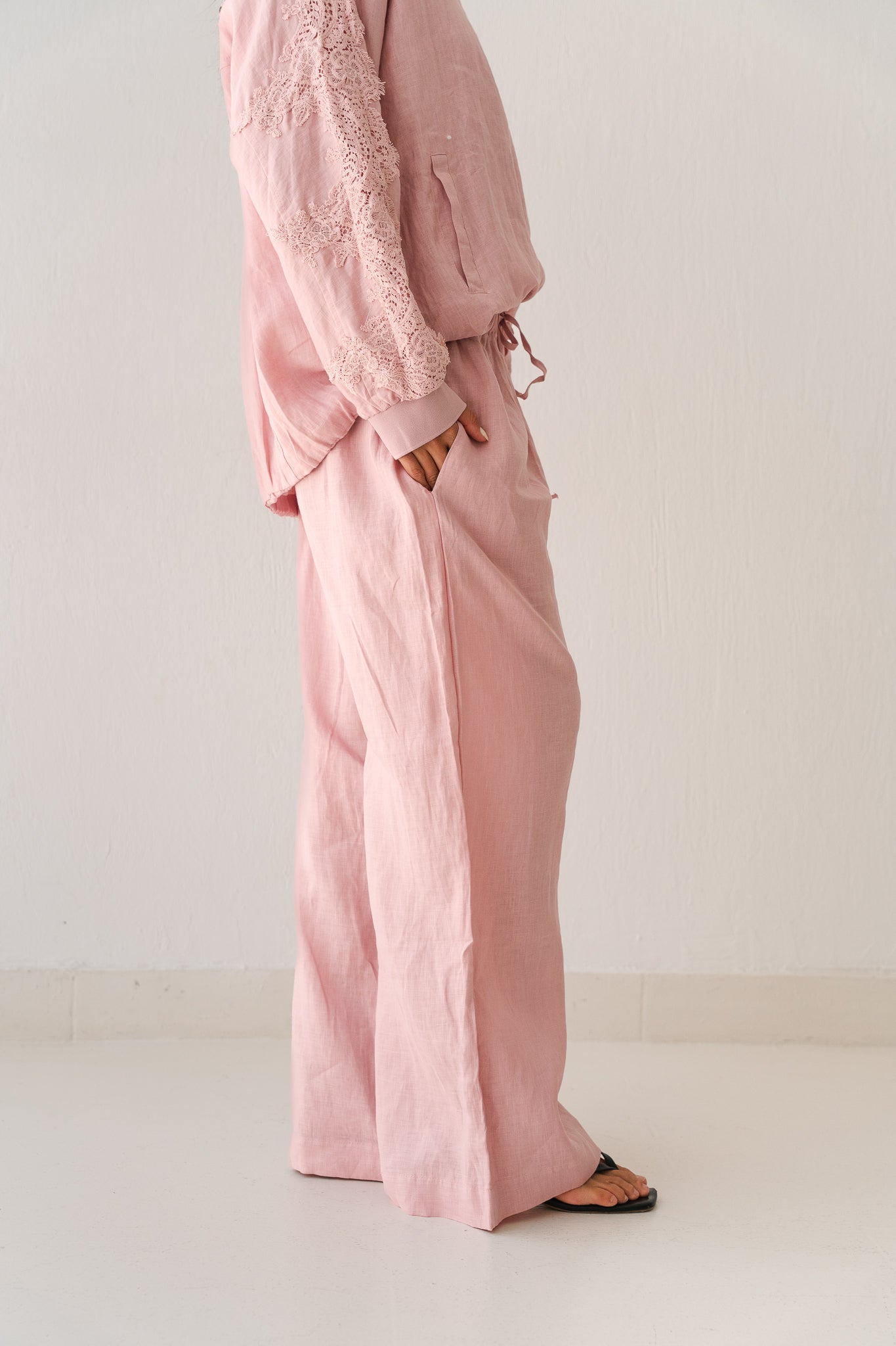 Embroidered Pants In Baby Pink