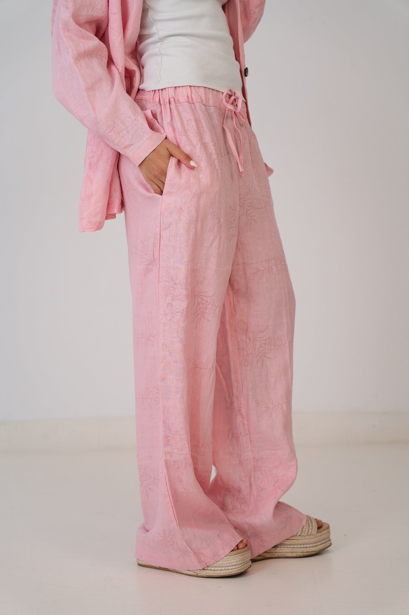 Flowered Linen Pants In Cotton Candy