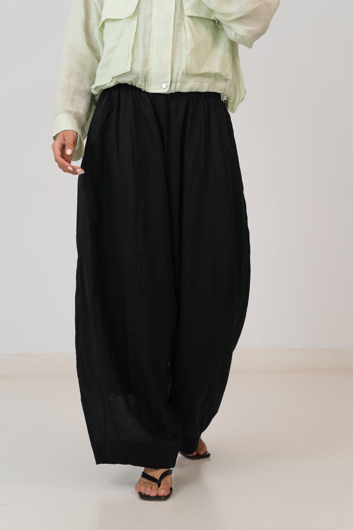 Black Linen Balloon Pants