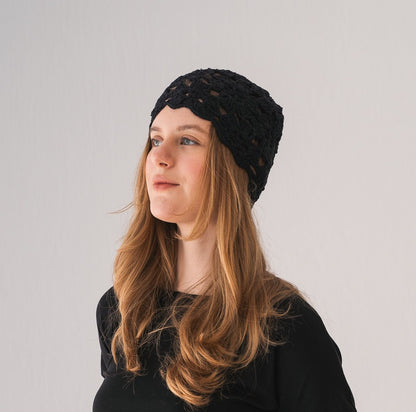 Summer Daisy Hat In Black