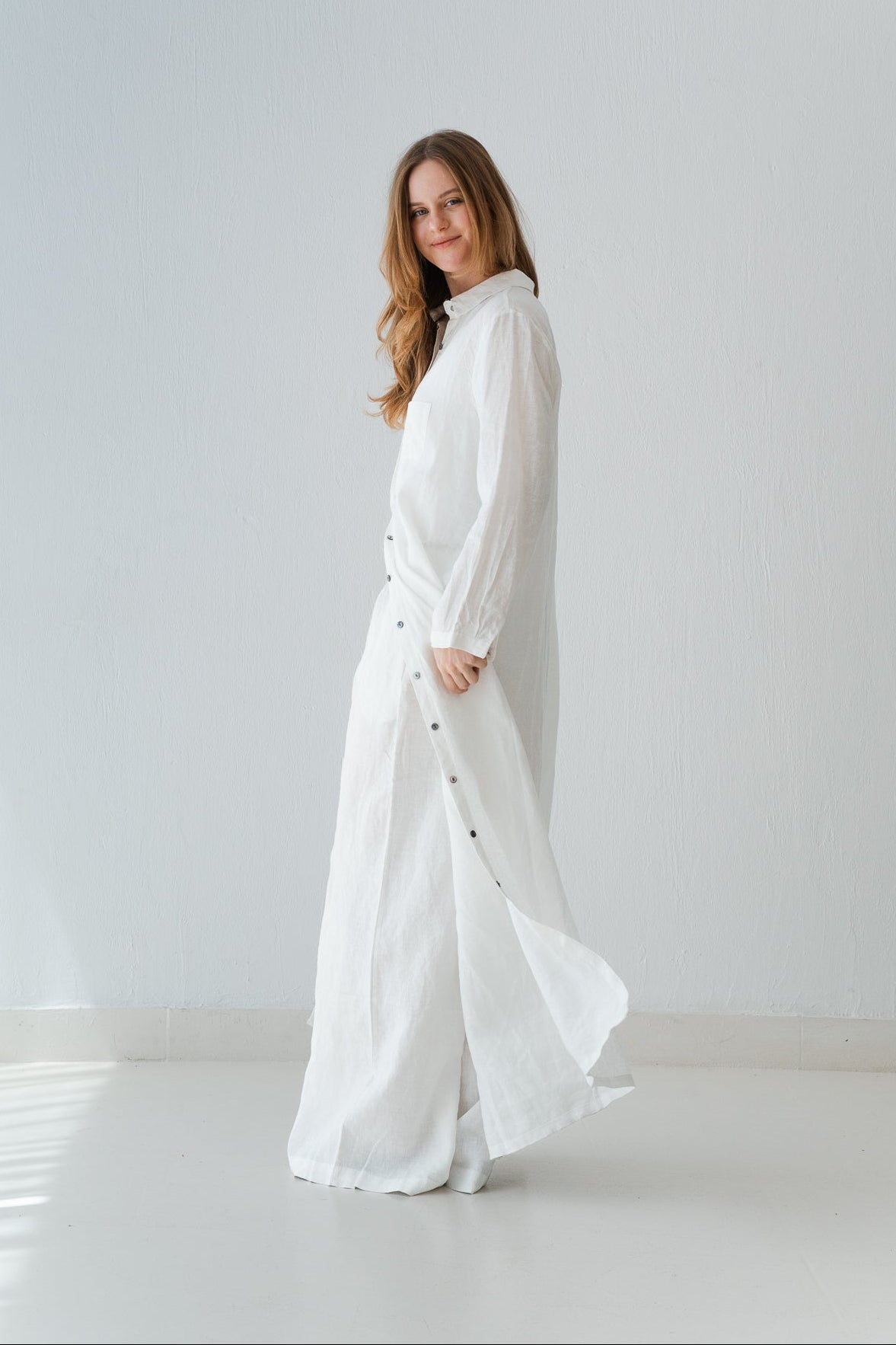 Soft Linen Long Shirt In White