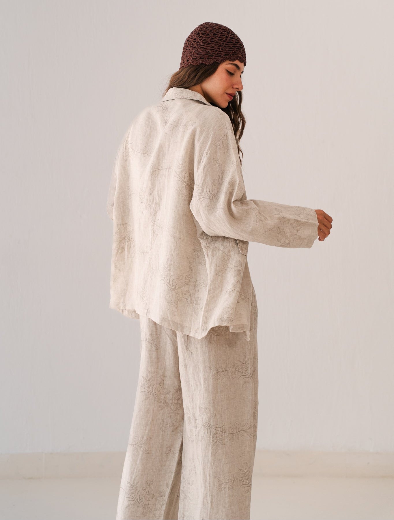 Flowered Linen Blazer In Beige